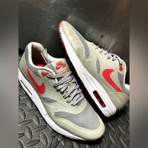 NikeAir Max 1 Hyperfuse
